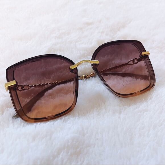 Gia Clear Light Purple Chain Link Oversized Sunglasses - Picture 4 of 12